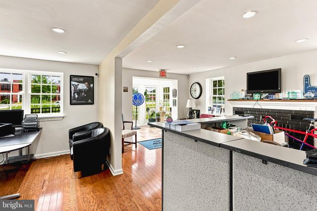 891 PARKWAY AVE, Ewing, NJ 08618