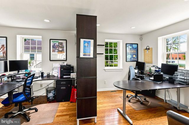 891 PARKWAY AVE, Ewing, NJ 08618