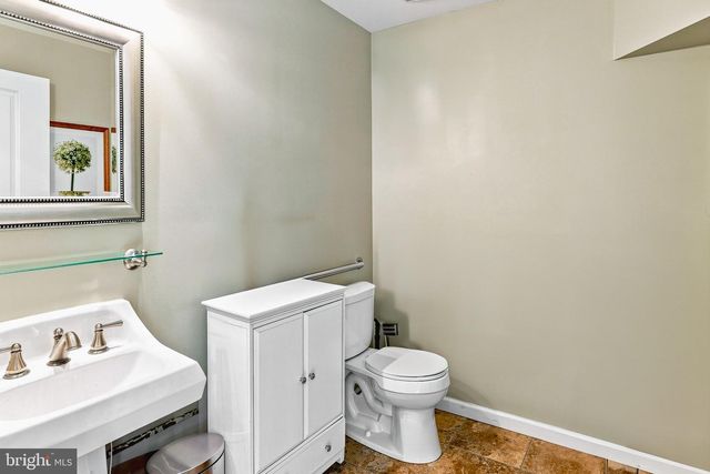 891 PARKWAY AVE, Ewing, NJ 08618