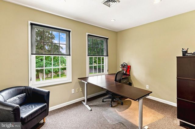891 PARKWAY AVE, Ewing, NJ 08618