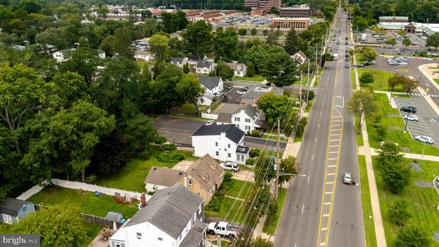891 PARKWAY AVE, Ewing, NJ 08618