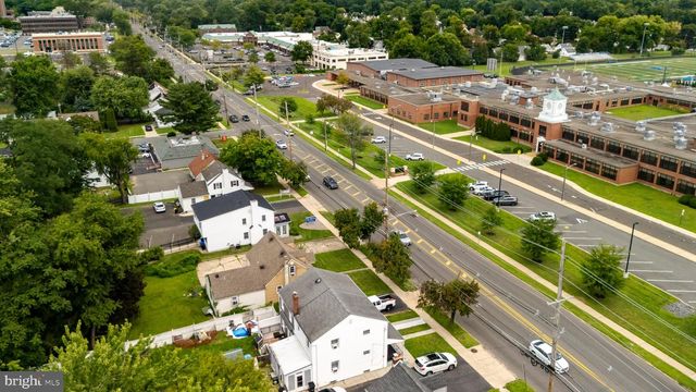 891 PARKWAY AVE, Ewing, NJ 08618