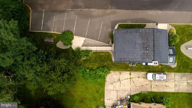 891 PARKWAY AVE, Ewing, NJ 08618