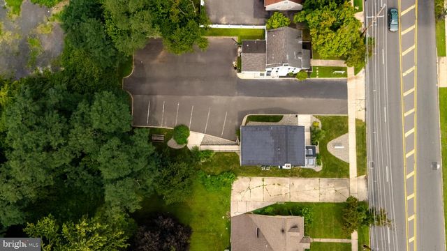 891 PARKWAY AVE, Ewing, NJ 08618