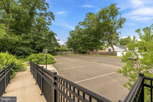891 PARKWAY AVE, Ewing, NJ 08618