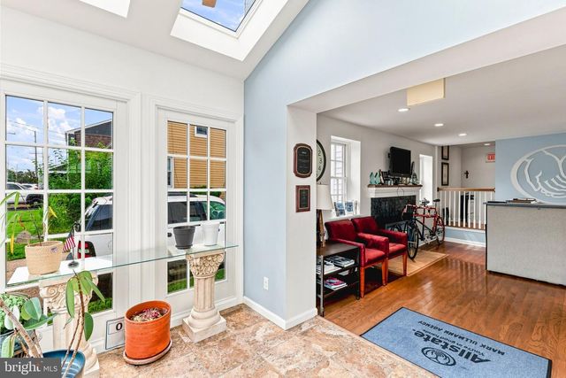 891 PARKWAY AVE, Ewing, NJ 08618