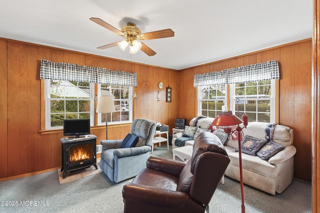 922 Woodview Road, Brielle, NJ 08730