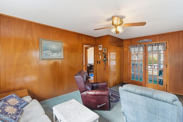 922 Woodview Road, Brielle, NJ 08730