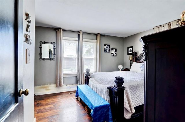 215 E Walnut Street, Waverly, MO 64096