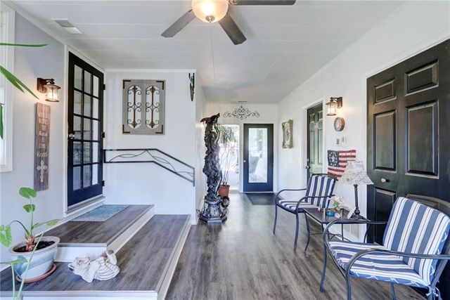 215 E Walnut Street, Waverly, MO 64096