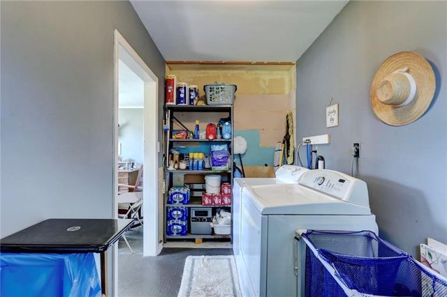 215 E Walnut Street, Waverly, MO 64096