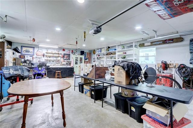 215 E Walnut Street, Waverly, MO 64096