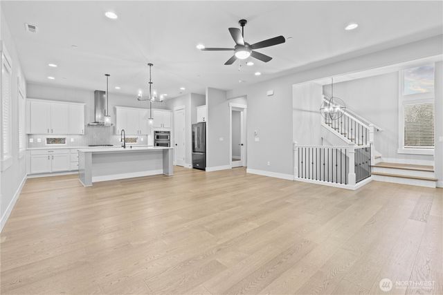 19 3853 95th Avenue E, Edgewood, WA 98371