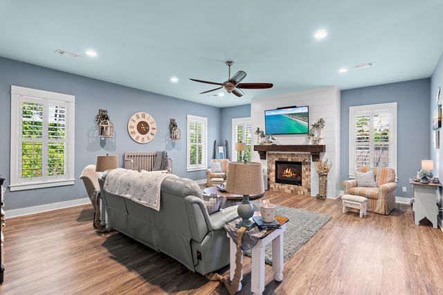 812 Allen Loop Drive, Santa Rosa Beach, FL 32459