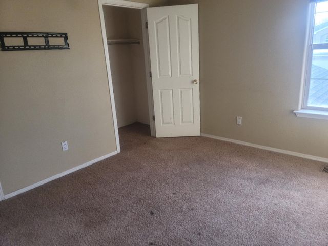 1824 Vasilion Place NW, Albuquerque, NM 87120