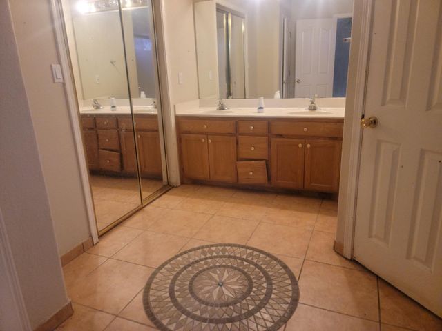 1824 Vasilion Place NW, Albuquerque, NM 87120