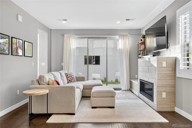 3237 S Bannock Street, Englewood, CO 80110