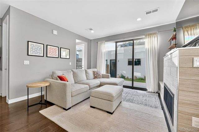 3237 S Bannock Street, Englewood, CO 80110