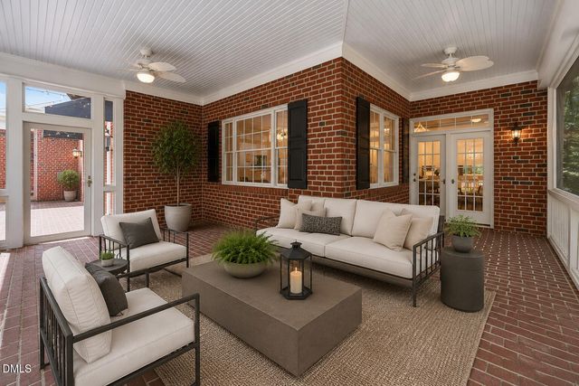 678 Bear Tree Creek, Chapel Hill, NC 27517