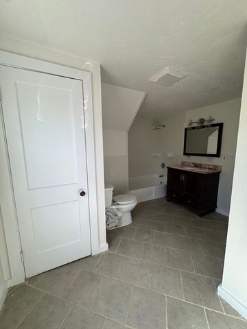 16 Cottage St 2, Lynn, MA 01905