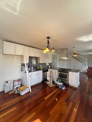 16 Cottage St 2, Lynn, MA 01905