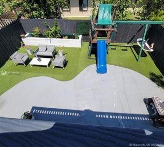 9335 NW 45th Street 9335, Sunrise, FL 33351