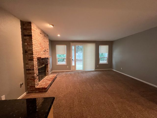 19042 Pebble Run, Woodbridge, CA 95258