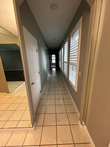 19042 Pebble Run, Woodbridge, CA 95258