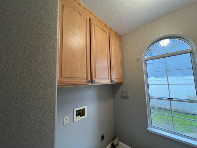 19042 Pebble Run, Woodbridge, CA 95258