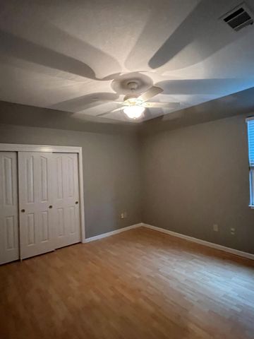 19042 Pebble Run, Woodbridge, CA 95258