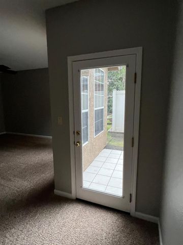 19042 Pebble Run, Woodbridge, CA 95258