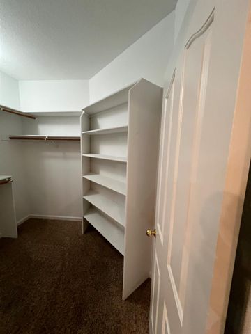 19042 Pebble Run, Woodbridge, CA 95258