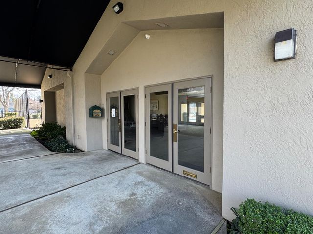 19042 Pebble Run, Woodbridge, CA 95258