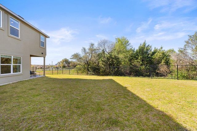 440 Wolf Springs RD, Georgetown, TX 78628