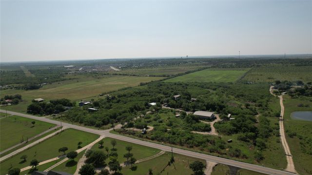 6144 Turnersville RD, Creedmoor, TX 78610