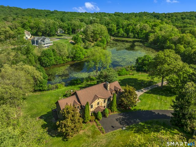 194 Quaker Farms Road, Oxford, CT 06478