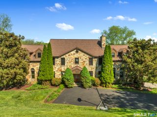 194 Quaker Farms Road, Oxford, CT 06478