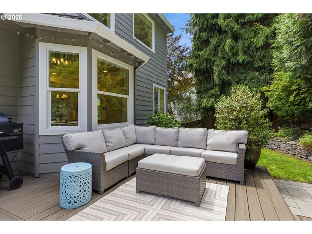 25700 KIMBERLY Dr, West Linn, OR 97068