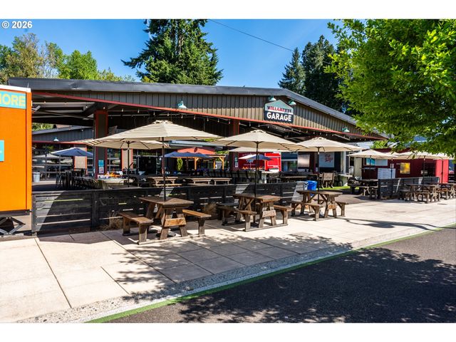25700 KIMBERLY Dr, West Linn, OR 97068