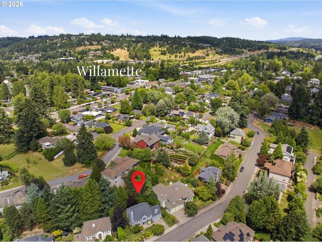25700 KIMBERLY Dr, West Linn, OR 97068