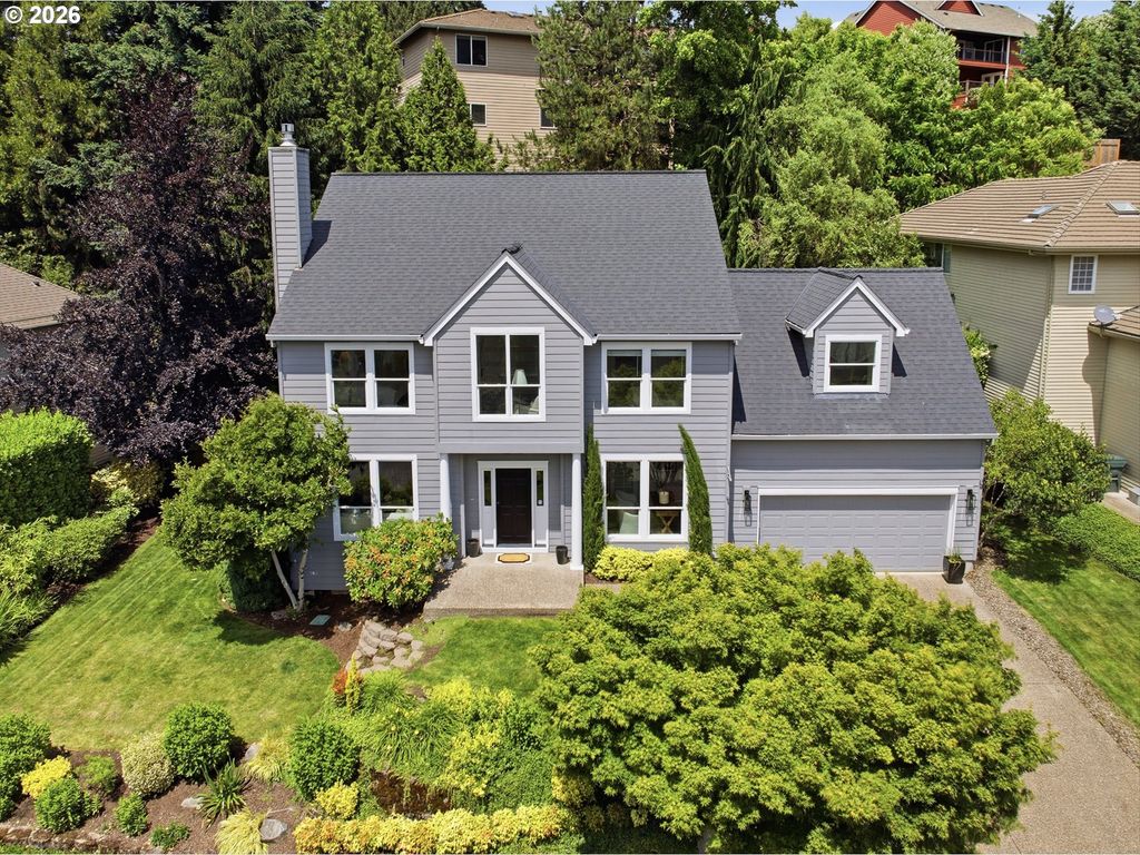 25700 KIMBERLY Dr, West Linn, OR 97068