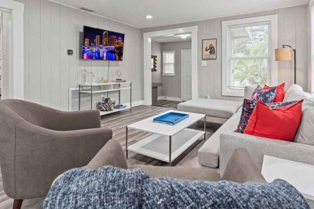 1909 E WILDER AVENUE, Tampa, FL 33610