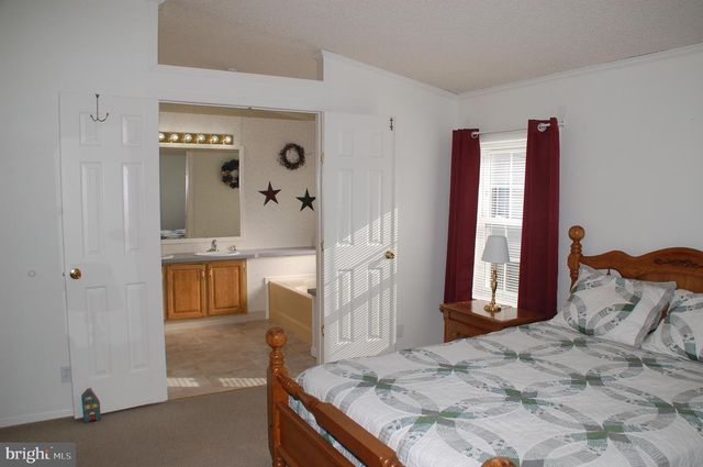 412 WESTBURY DR, Souderton, PA 18964