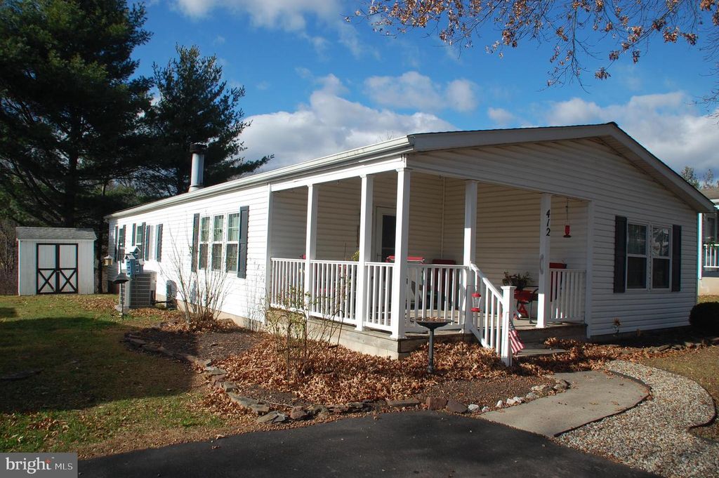 412 WESTBURY DR, Souderton, PA 18964