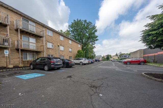 1250 N Broad St A1, Hillside Twp., NJ 07205