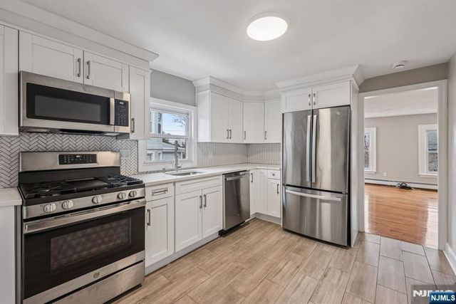 144 Union Street B, Ridgewood, NJ 07450