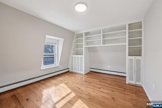 144 Union Street B, Ridgewood, NJ 07450