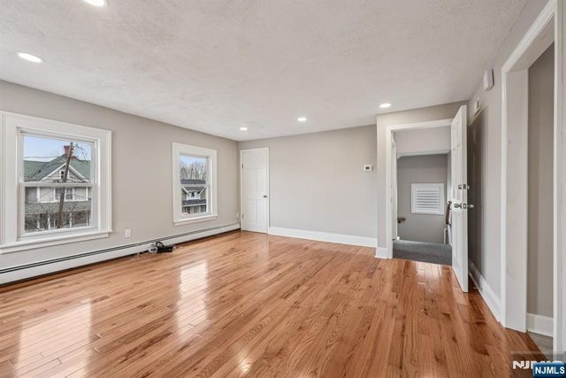 144 Union Street B, Ridgewood, NJ 07450