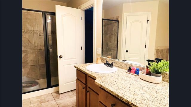 402 Arch Street, Bentonville, AR 72712