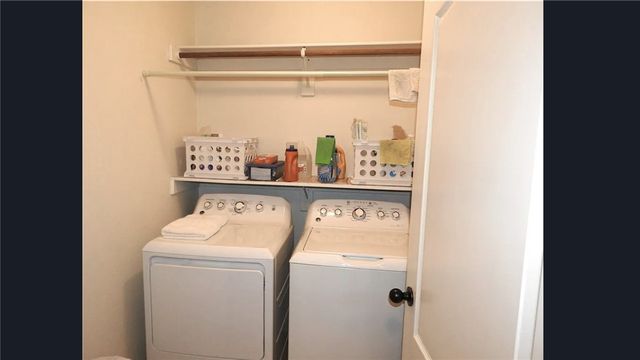 402 Arch Street, Bentonville, AR 72712